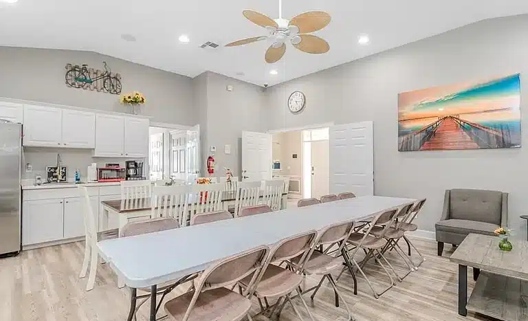 6dd053a422cdf750bf916a3e68105758 cc ft 768