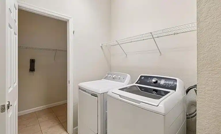 030fcc4e3cee7bf68c9a94f8a88a62ef cc ft 768