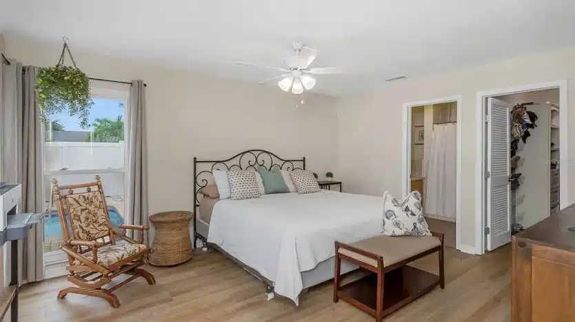 200b725bbe67a8414012b17b82c1d300 cc ft 1152