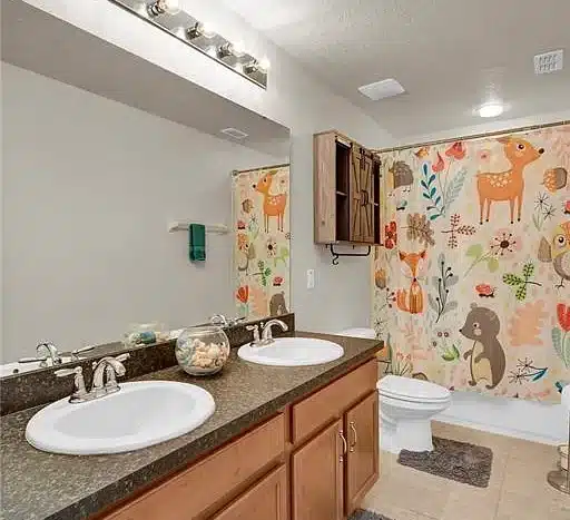 4a427c598c4f33137b968bba7cca5040 cc ft 768