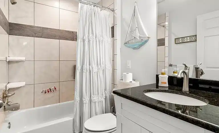 4e5aa7a3bb6ac68ef0ada387779be8aa cc ft 768