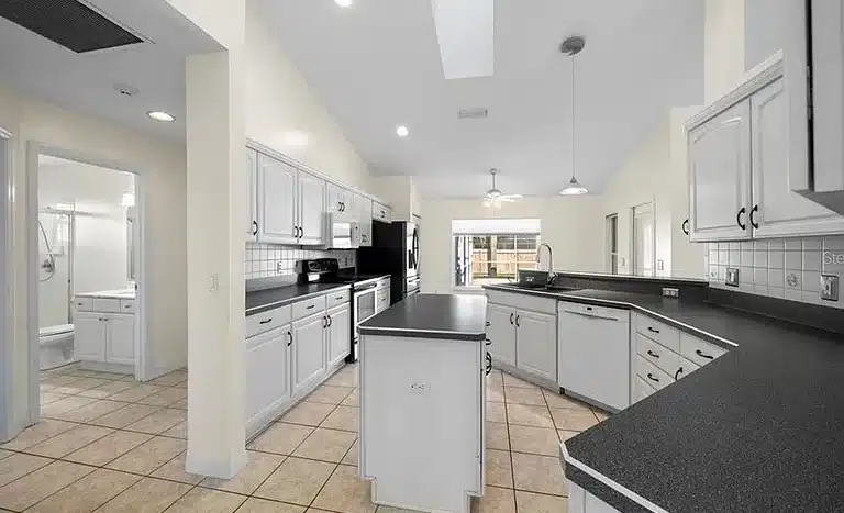 611c78b44cfeb63bf90e55b47e9360e5 cc ft 768