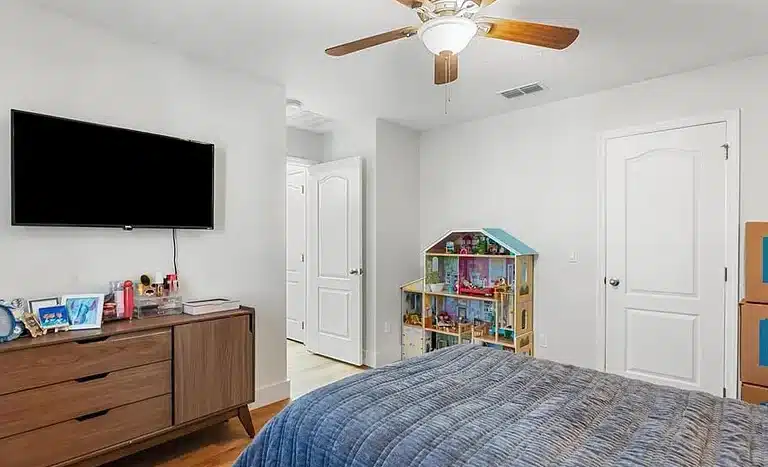 c778e9ea153817f07fbc52a861477156 cc ft 768