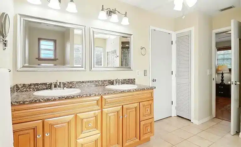 dcffc9c84bad236d369cbb3748439140 cc ft 768