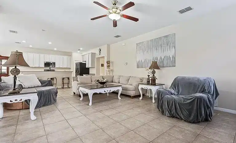 62c595b43f8297d4a4a9eaeb9fe82325 cc ft 768