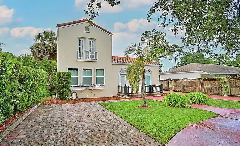 67938b3a31cc1eb04aa7219fed12e575 cc ft 768