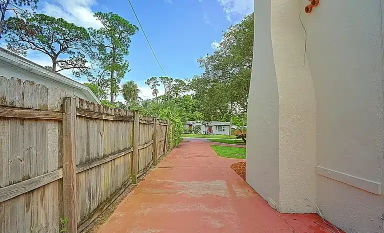 b4872c9e7b905b87ac4e1cbb710f2155 cc ft 768