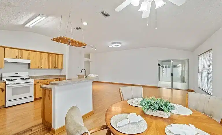 28b145335686ee59a3223f8c36c932fc cc ft 768