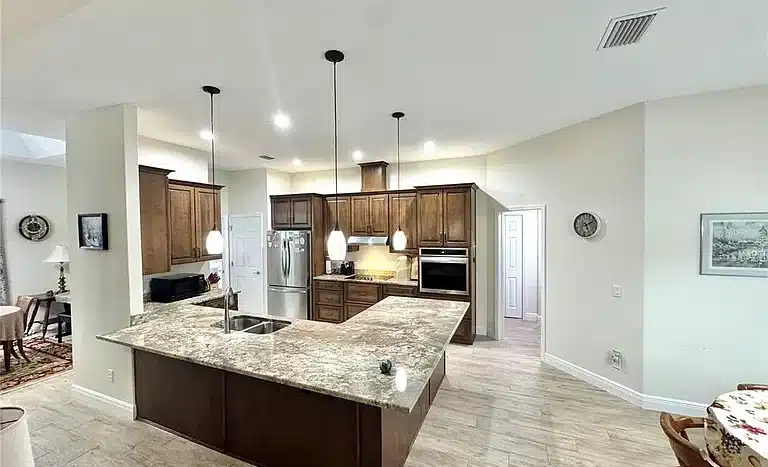 3951e5858084dc4d57850970d4e30b11 cc ft 768