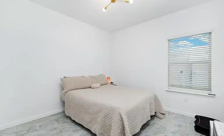 44b01bcdbf91e149c09d26c82266b541 cc ft 768