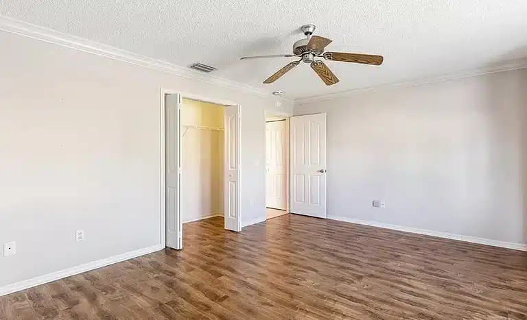 69537d0fd7d31413d5a852cfc311c246 cc ft 768