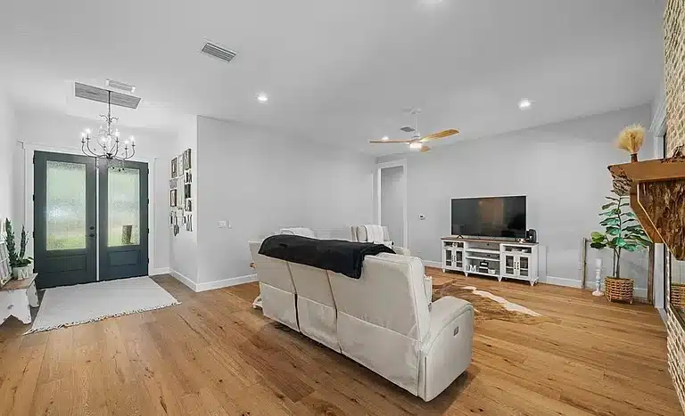 cbd2d86cbca3b24dc9b5a5378196191f cc ft 768