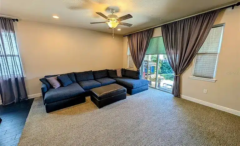 e19a5d88985f203ac4912d6206cf324c cc ft 768