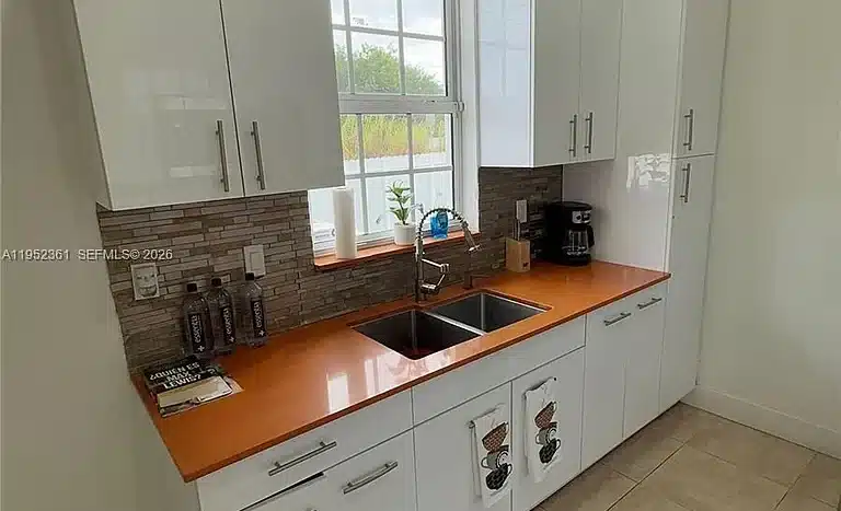 6edf6e281eaa9669c5e0385334a35486 cc ft 768