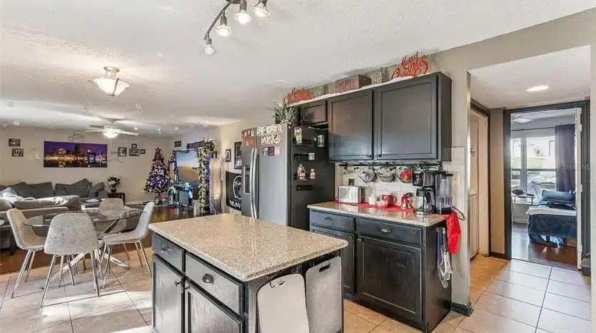 7df33afaaf3a1098f5a8968d2e4996a2 cc ft 1536