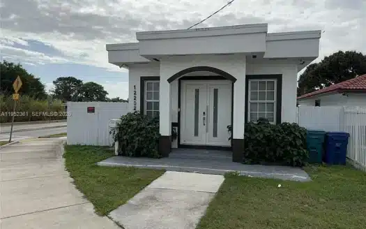 87809679ea426bdafca77ce694957f08 cc ft 768