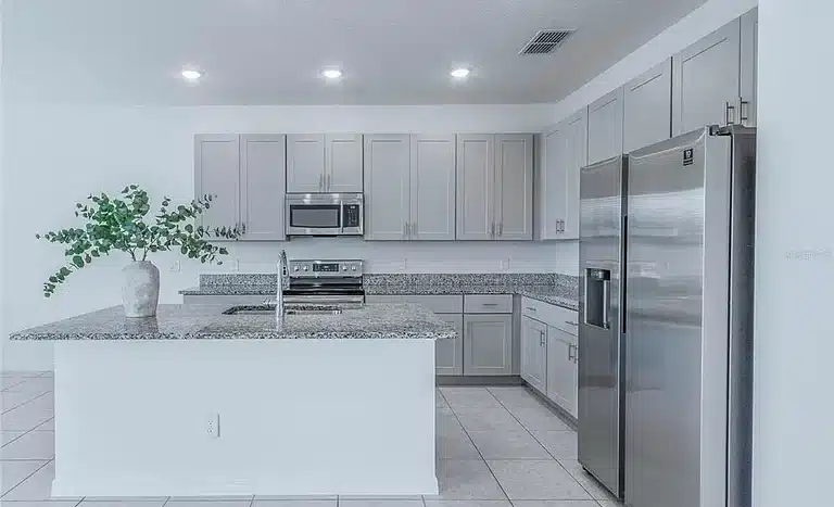 da447e827b677405df380b4b0f0ed79a cc ft 768