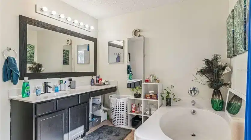 db6028641f28086125335e2cb3f55d9f cc ft 1536 (1)