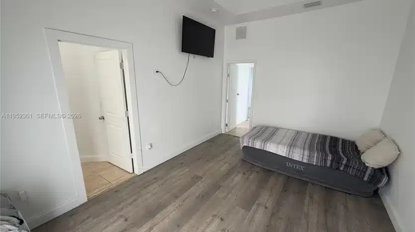 f5d8dc2ff61091b172d4e68450caac78 uncropped scaled within 1536 1152