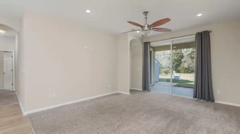 fbd45a52a4be705a3b58b786f3a2fae3 cc ft 1536