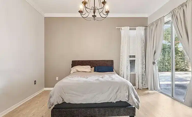 09e5f01368b8cfc1d3b82e15fe85247b cc ft 768