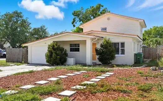 428474fe1ee585a6ca175e36b1c92f3c cc ft 768