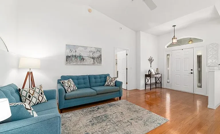 8105b6c7bcfea7dca32d2dfe51b1585c cc ft 768