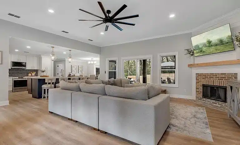 a7cee2b246957b49d7b14f477382002c cc ft 768