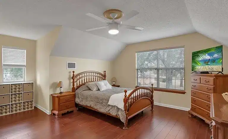 5db392df582f4ed5dd5c8a28e57df302 cc ft 768